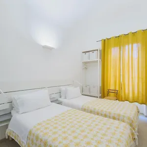 Central Savona Bed and breakfast