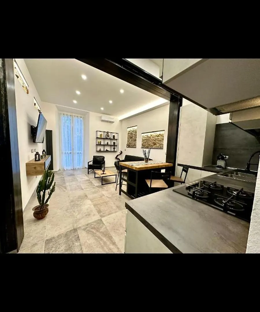 Appartamento Koman House Savona Italia